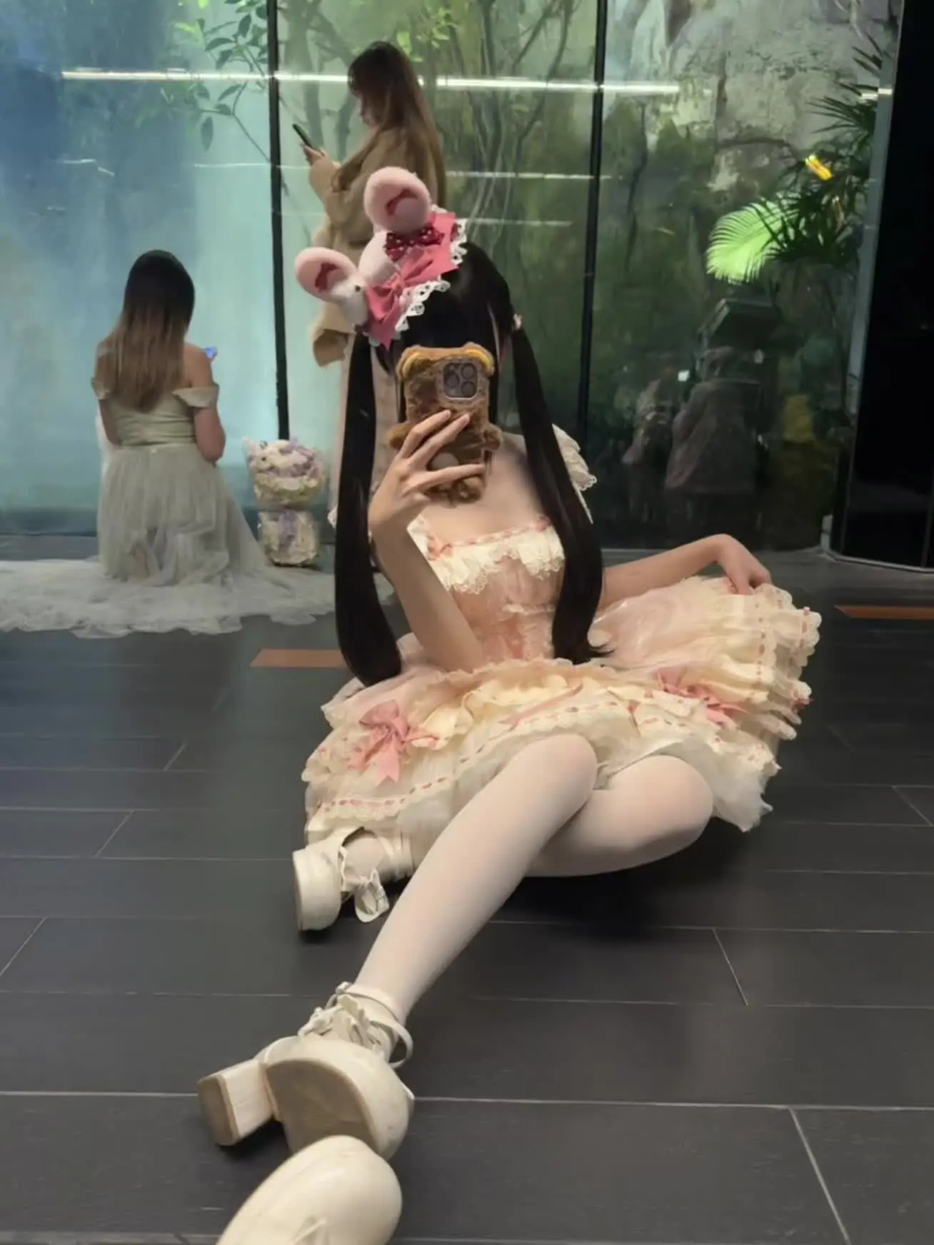 你说你会一直给我买草莓蛋糕
