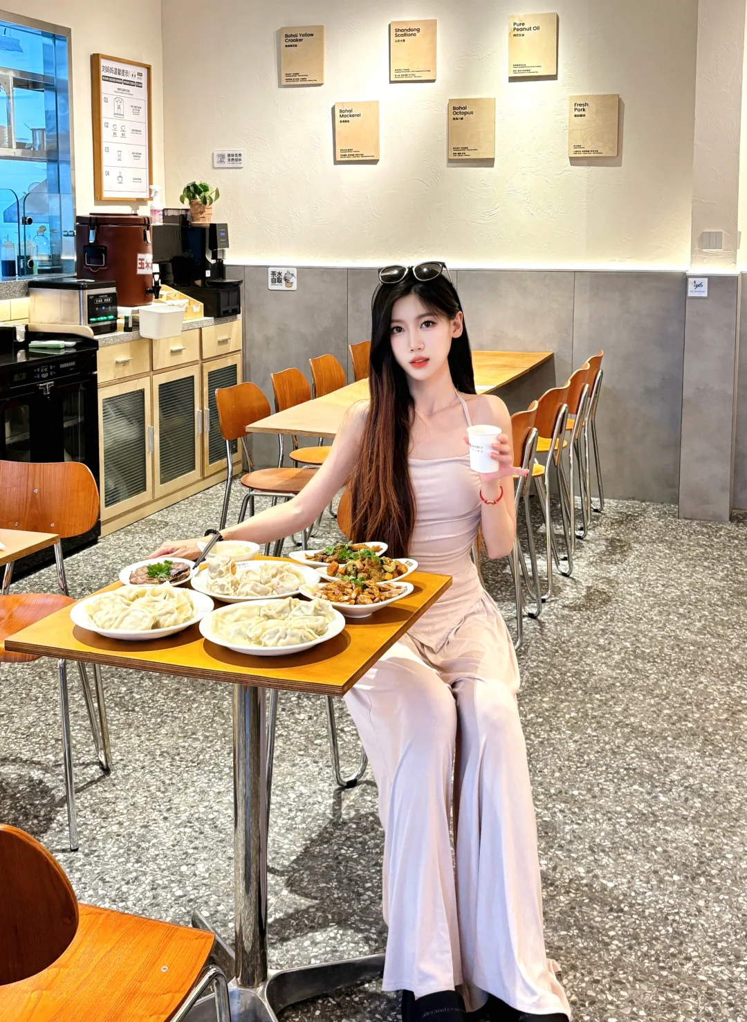 饺子🥟也能吃出仪式感❗️798又发现一家神仙小店～
🌈🌈每次来798都有新...