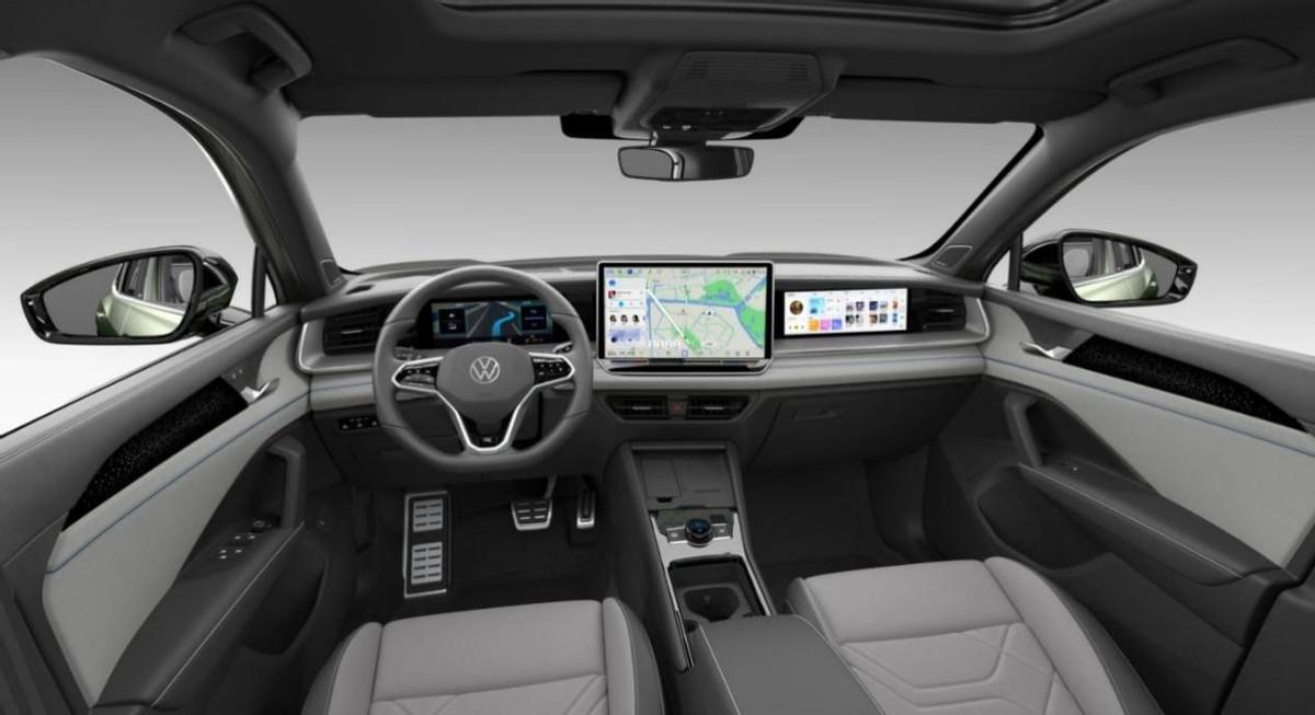 多屏互动、高通8155芯片、光轮智控旋钮......智能数字座舱加持下的全新探岳