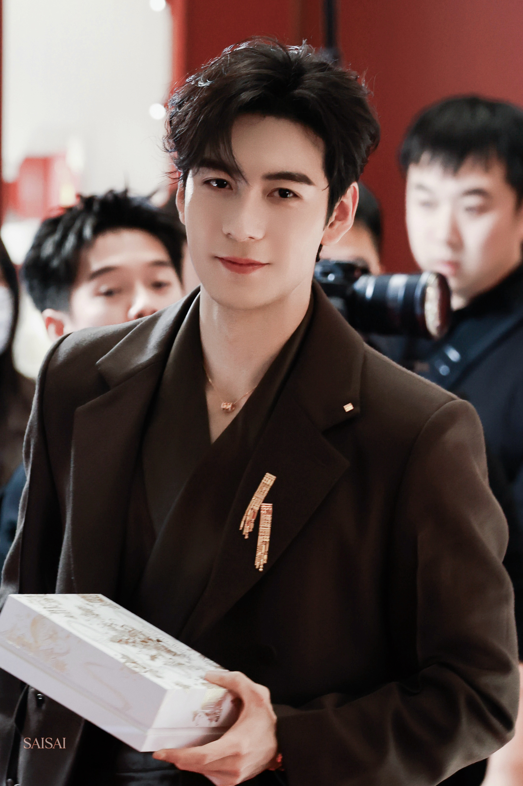 这张这么帅！！！！！！！！ 