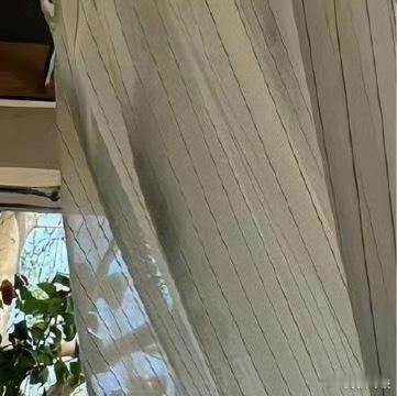 成功的秘诀就在于坚持，不要轻易放弃任何一个梦想。生活中的困难无法避免，但正是这些
