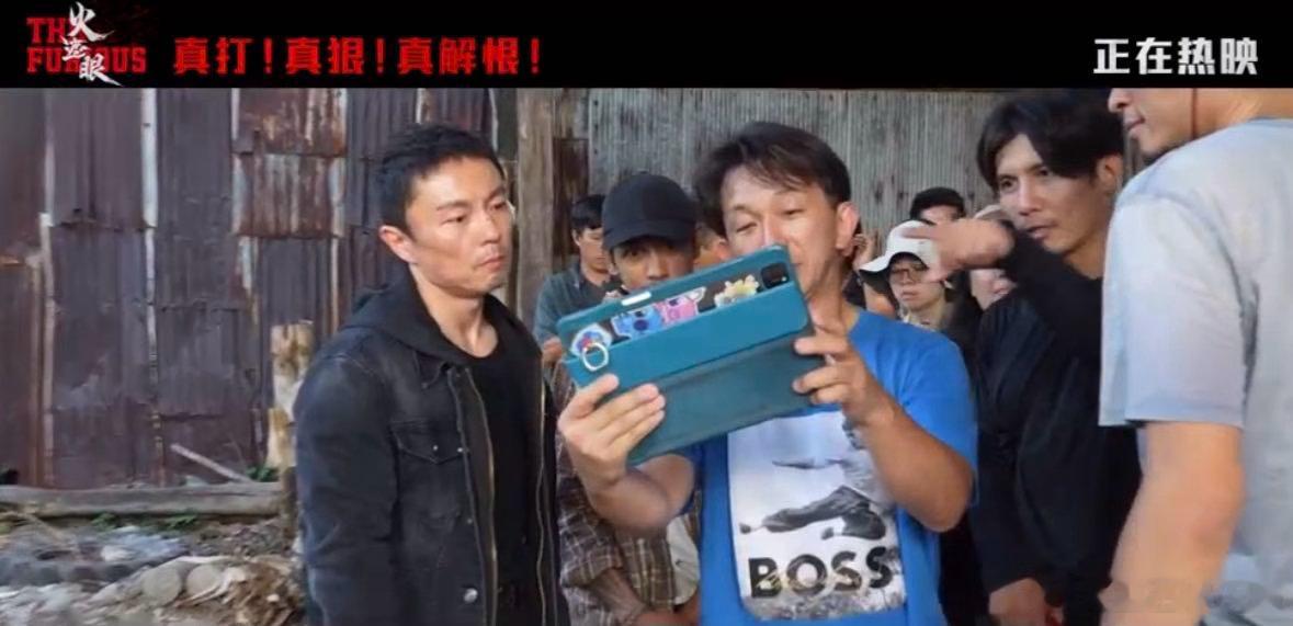 火遮眼谢苗浑身都是劲 谢苗一出场就气场拉满，实打实的打戏看着太过瘾。女儿勇敢回头