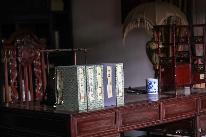 师道未老，新知无涯
 
当人工智能可以瞬间整理考点、解答疑难，我们不禁要发问：既