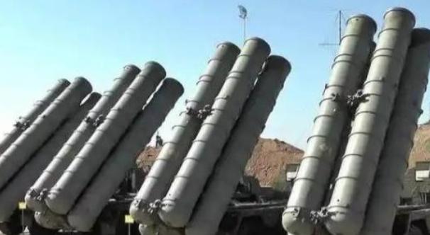 俄罗斯宁愿投降也绝不敢先动核武器，这绝不是危言耸听。俄罗斯不敢用核武器，根本不是