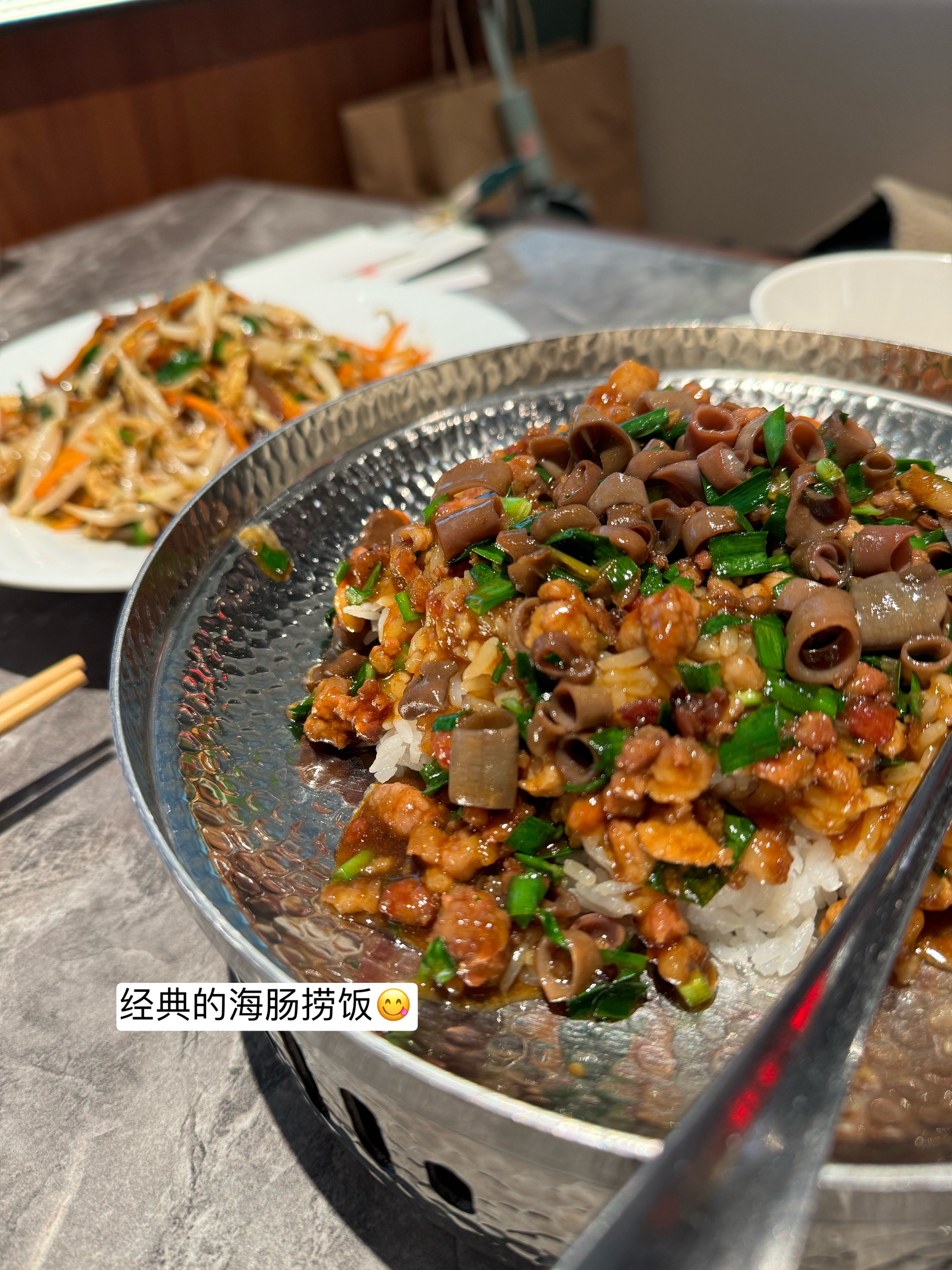 吃饭的时候不饿⌯'▾'⌯ 