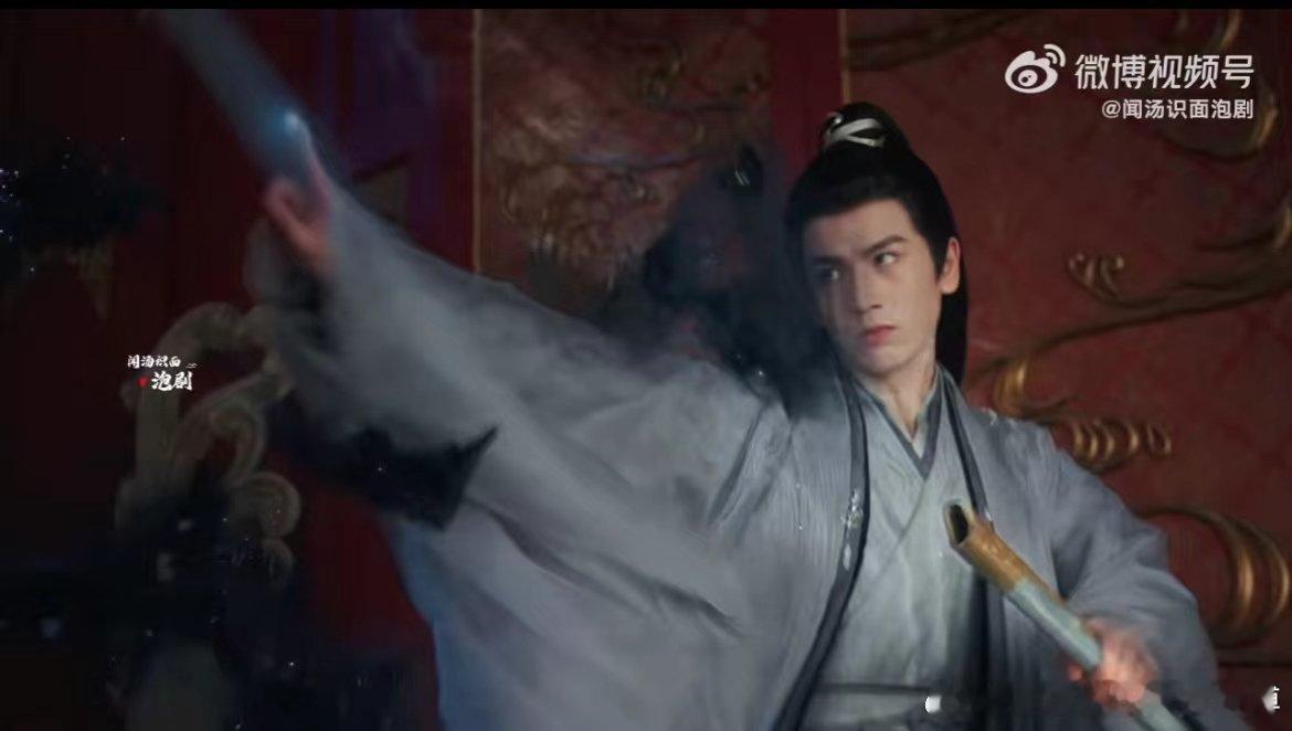 #嵇炀文能施肥种花武能嘎嘎乱鲨#这武力值真的是绝了呀，这一套打戏真的是太迷人了，