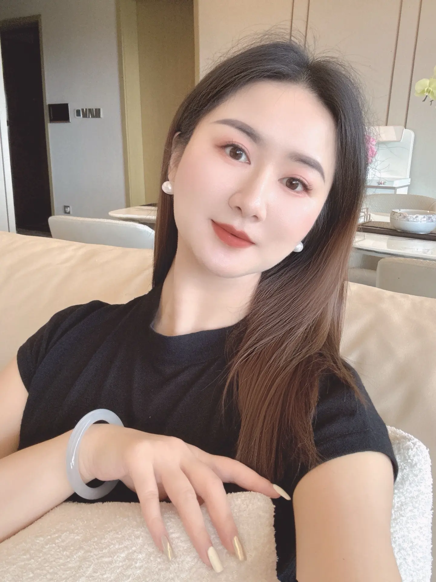 黑色系🥂🥂  生活不是选择  是热爱❤︎