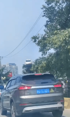 是怎么开上去的？ 