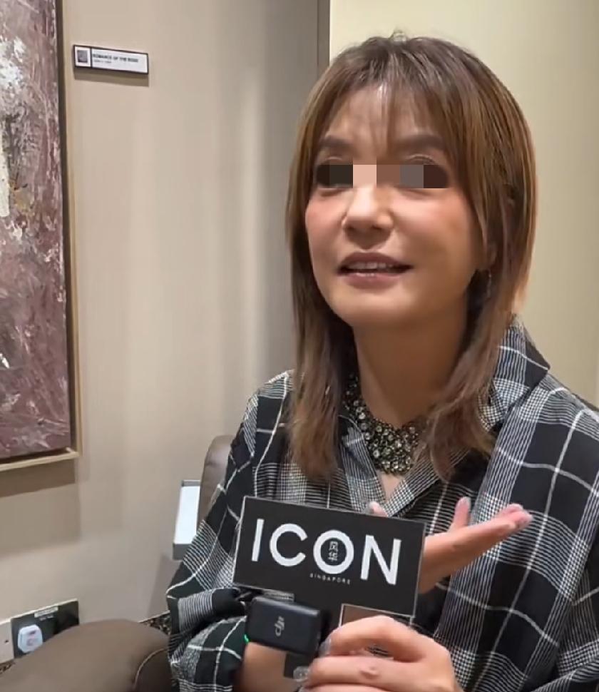 “小燕子”再次出现在公众视野，这次是在新加坡一场高级发型秀上。而这次公开露面距离
