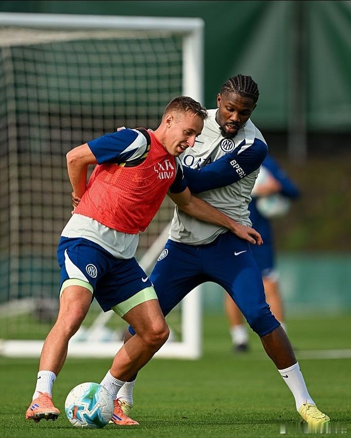 图拉姆已经参与了球队合练，最早周末就可以登场了！[打call][打call][打