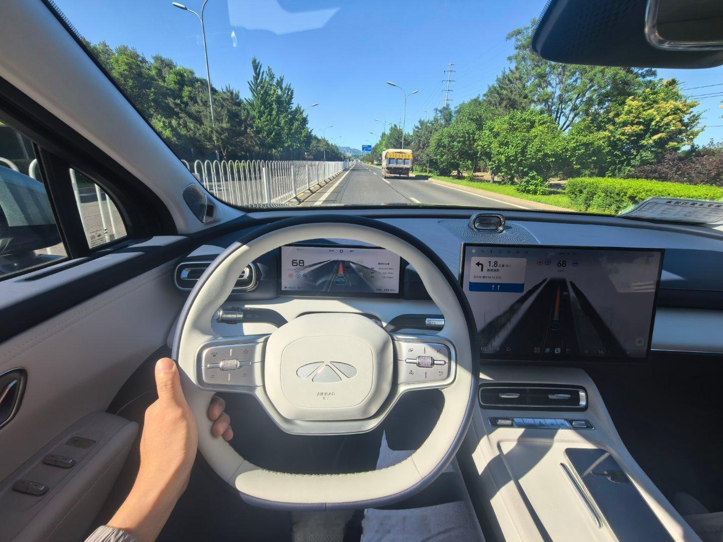 现在的智能驾驶辅助真是一天一个样，学习的很快你吃到智驾平权的红利了吗