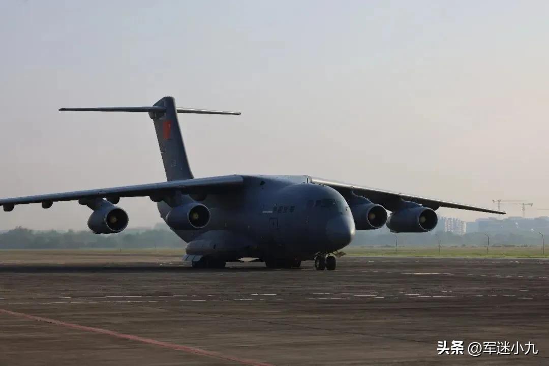最新！西部战区运20紧急起飞，战区指导组和医疗救助设备直达日喀则灾区！

西部战