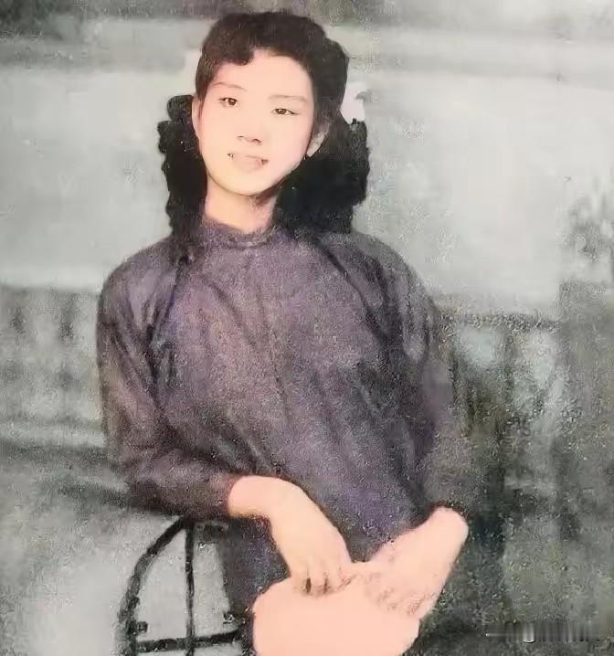 25岁女英烈刘惜芬：受尽酷刑绝不叛党，牺牲36小时后厦门迎来解放
 
1949年