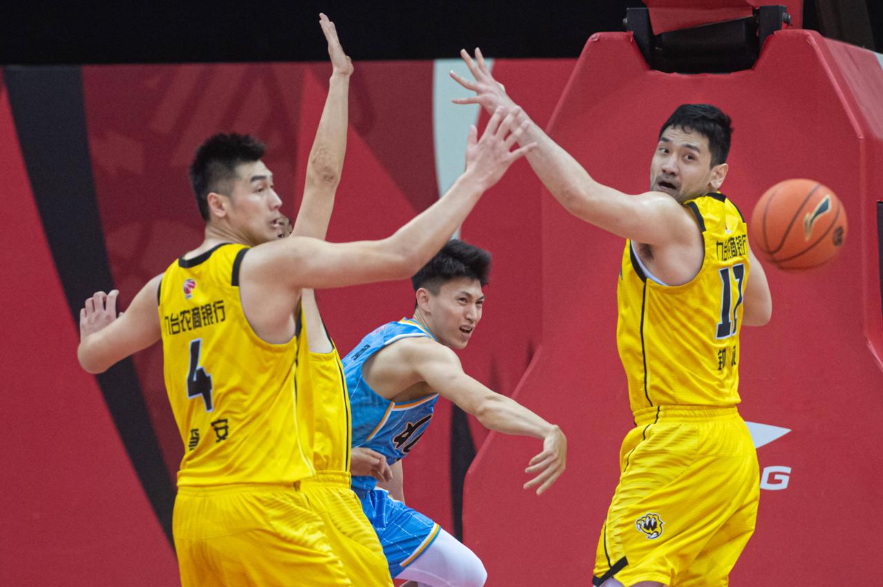 浙江队将遭遇两连败？在接下来的这场遭遇战中，钟诚就将带领着吉林队向着浙江队发起新