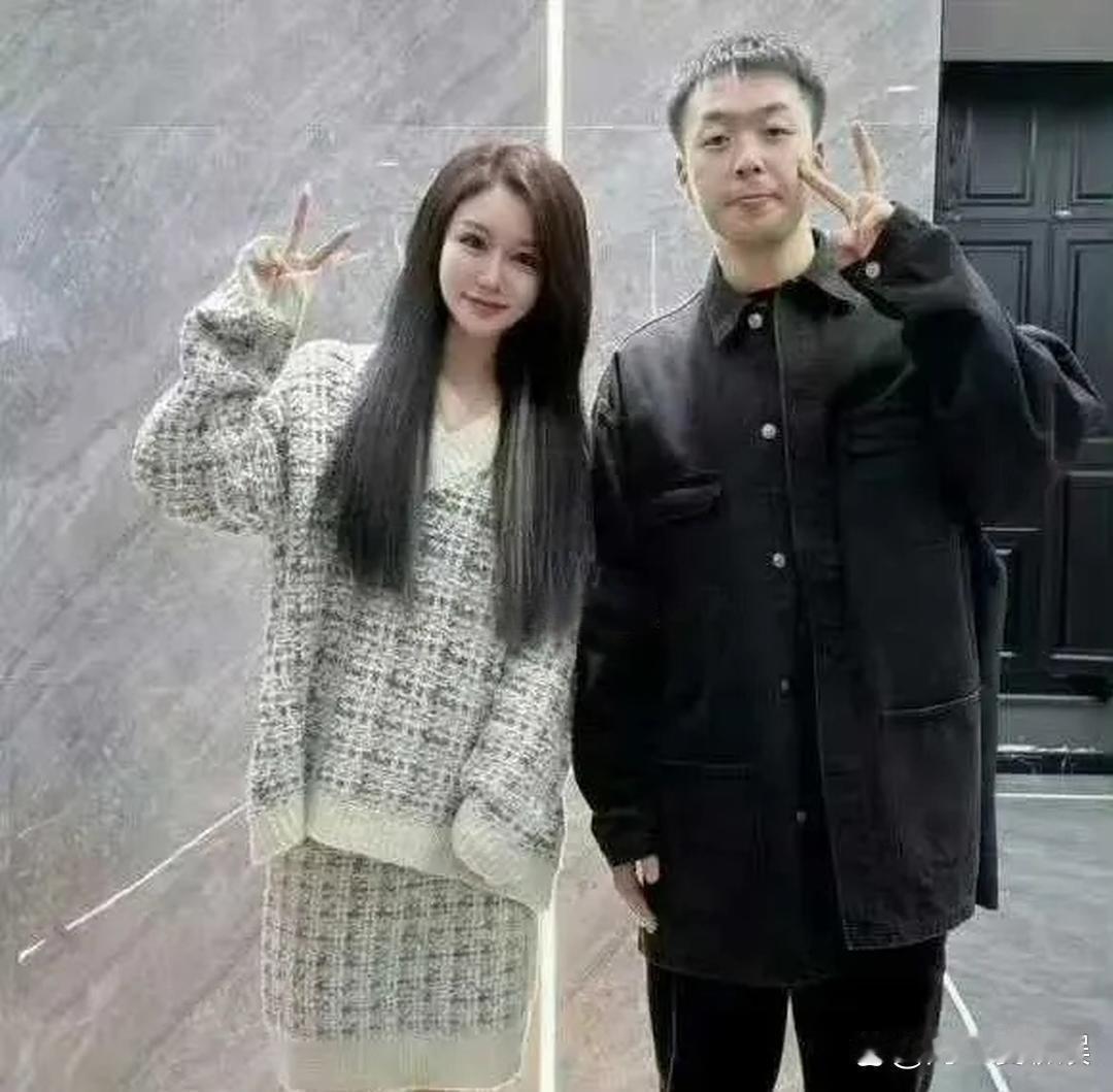 杜海涛只有瘦下来才知道自己的底子差哈哈 。 