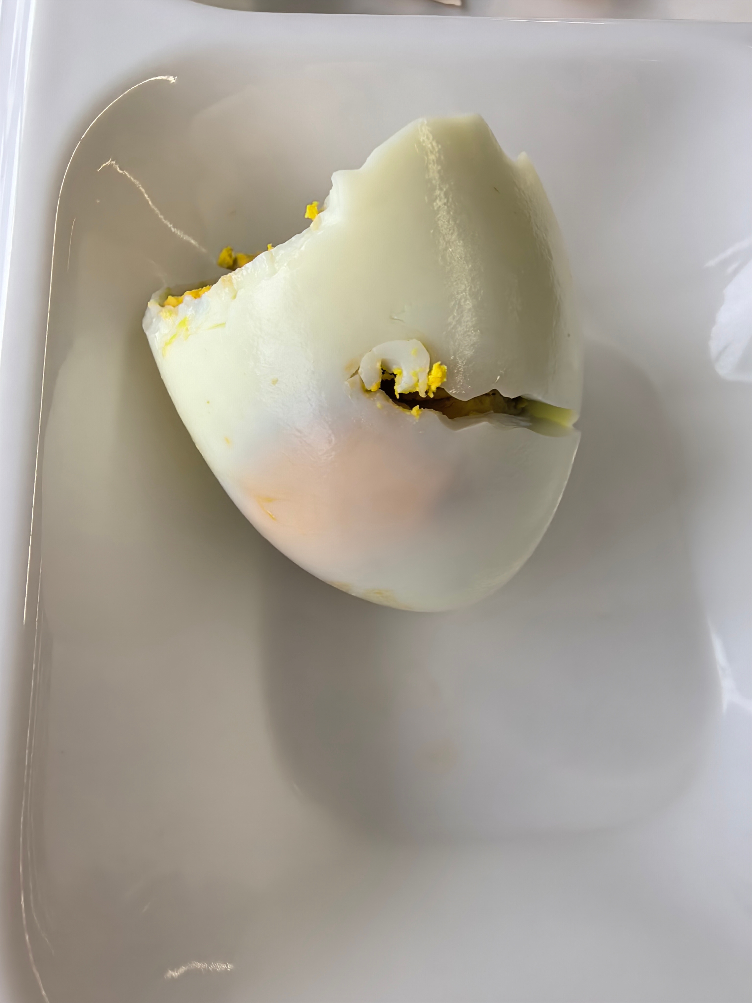 今天又吃到双黄蛋P2，P1是昨天的，但是我并不想吃蛋黄所以有没有没有蛋黄的🥚 