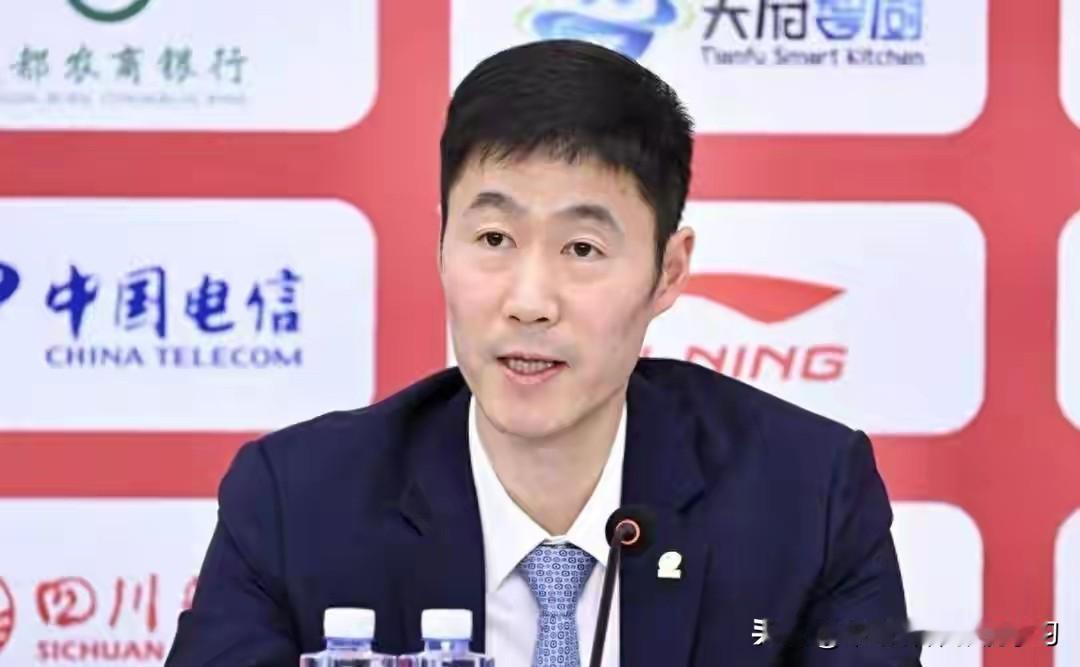 国乒在伦敦世乒赛团体赛高歌猛进，场外也传来一个分量十足的认证。教练员职称评审结果