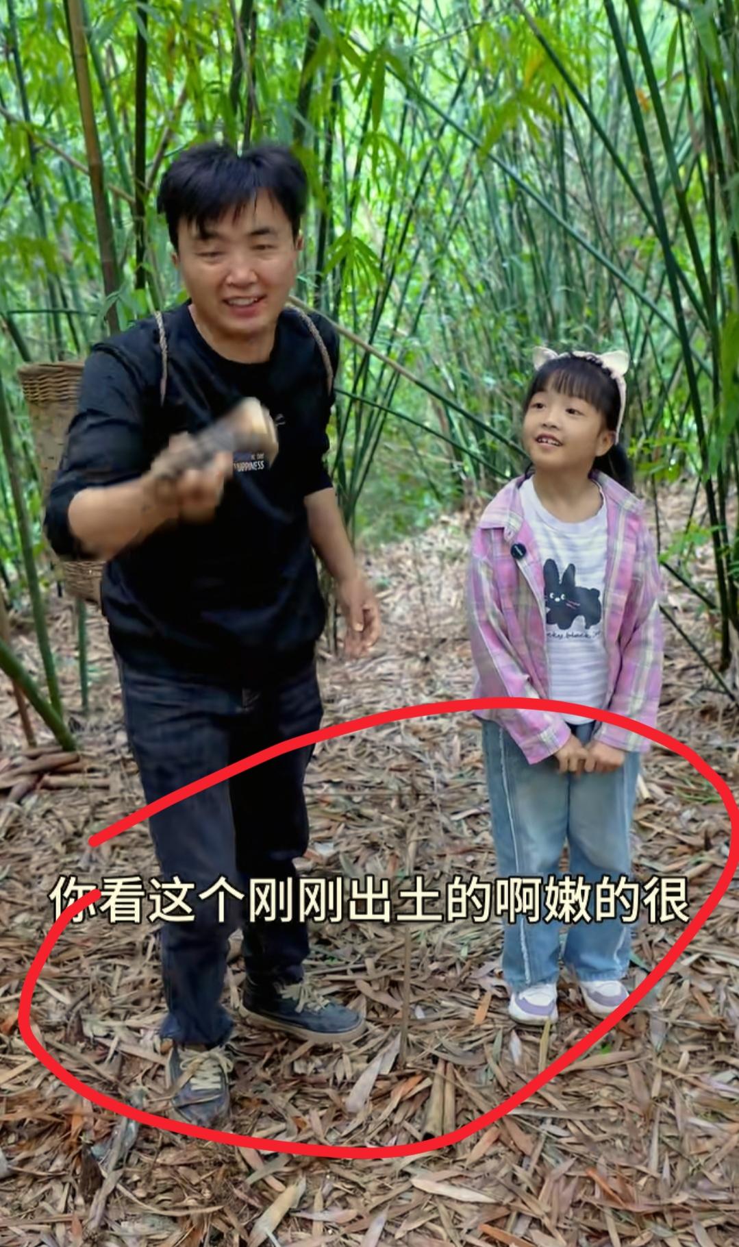 现在全网最羡慕的人就是徐三娃了吧！
不是因为他赚了大钱，也不是因为他成了网红，而