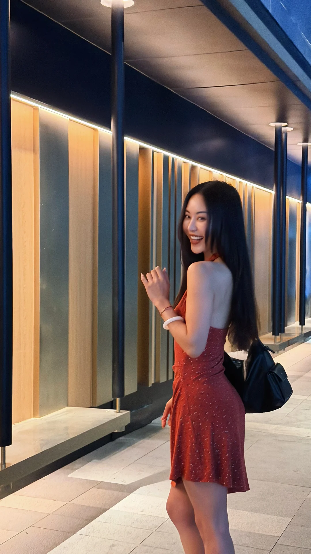 满3️⃣8️⃣减10，㊗️这位女士🎂快乐