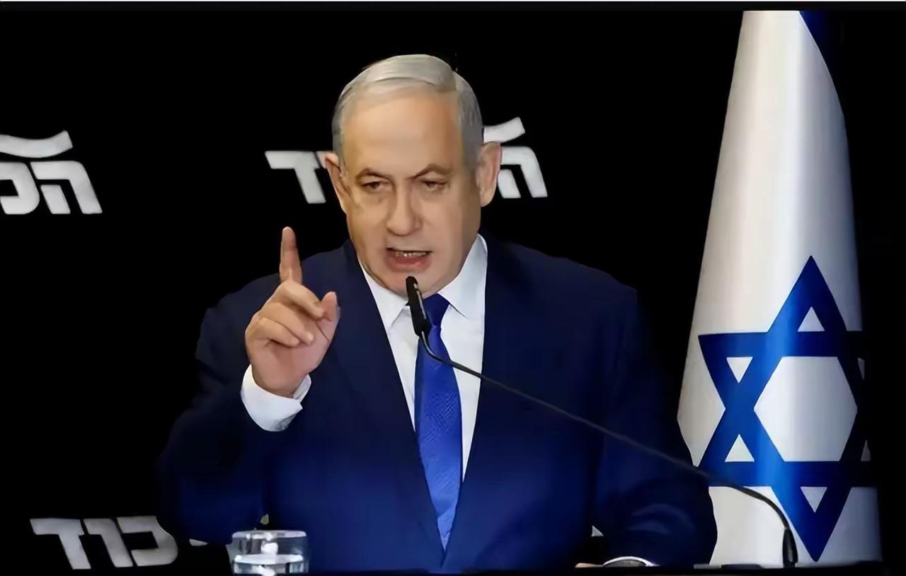 以色列总理内塔尼亚胡正面临执政以来的最严峻挑战。这位长期主导中东地缘政治的强人，