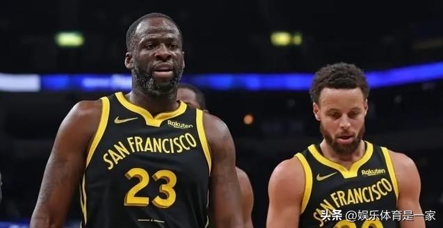 追梦格林，勇士曾经的防守大闸，如今竟成球队“拖油瓶”？
勇士大胜灰熊一战，双向合