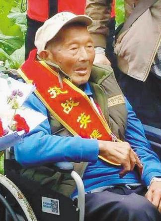 1979年，台湾老兵瞒着妻儿寄钱给大陆的原配，没想到妻子居然跟以前的下属“同居”