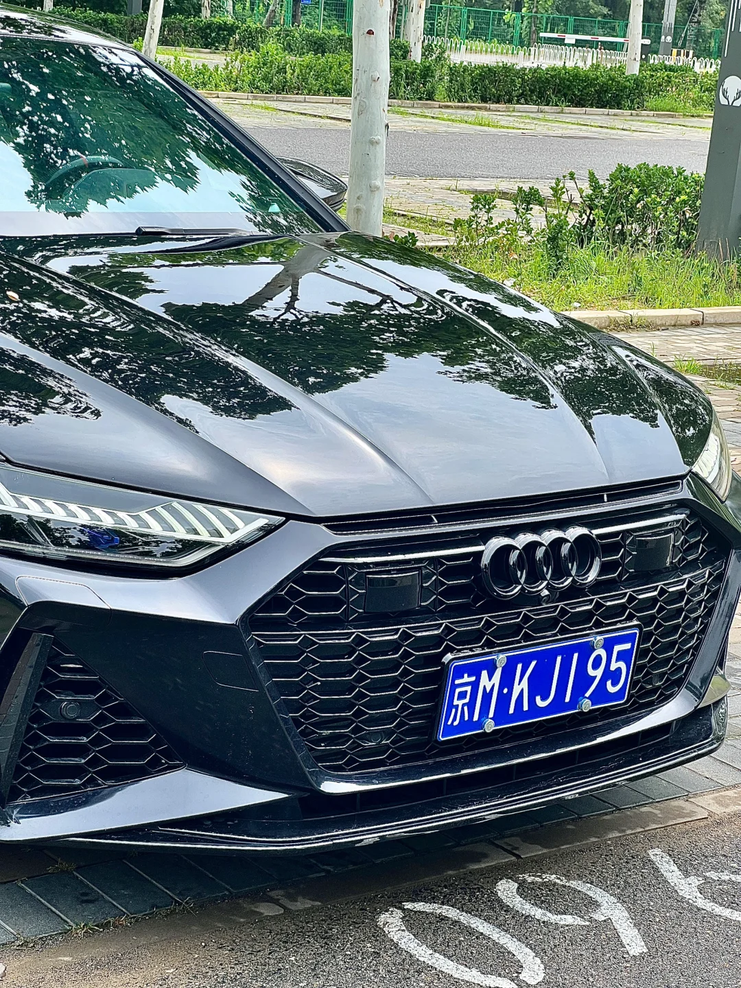 女生开奥迪，帅到没朋友‼️🚗💨