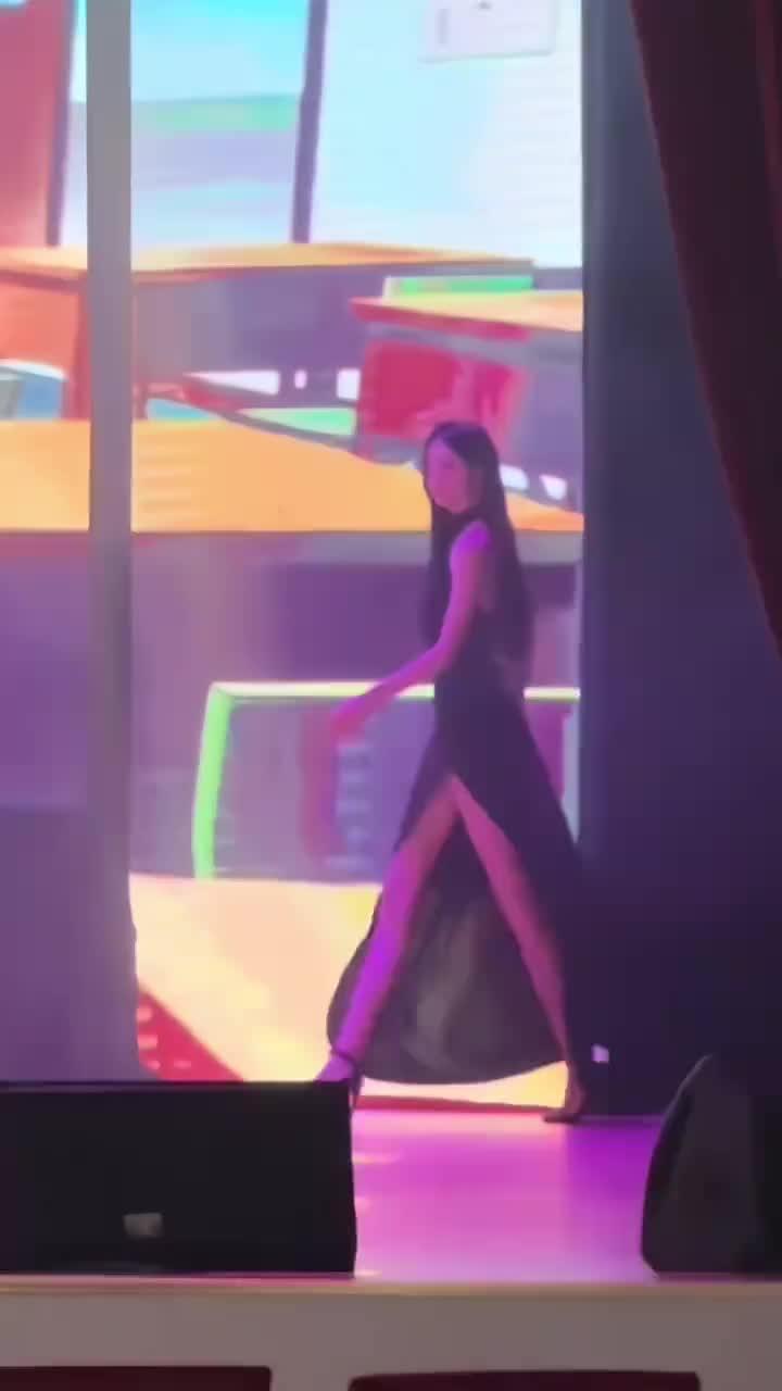 “学姐柳如烟”