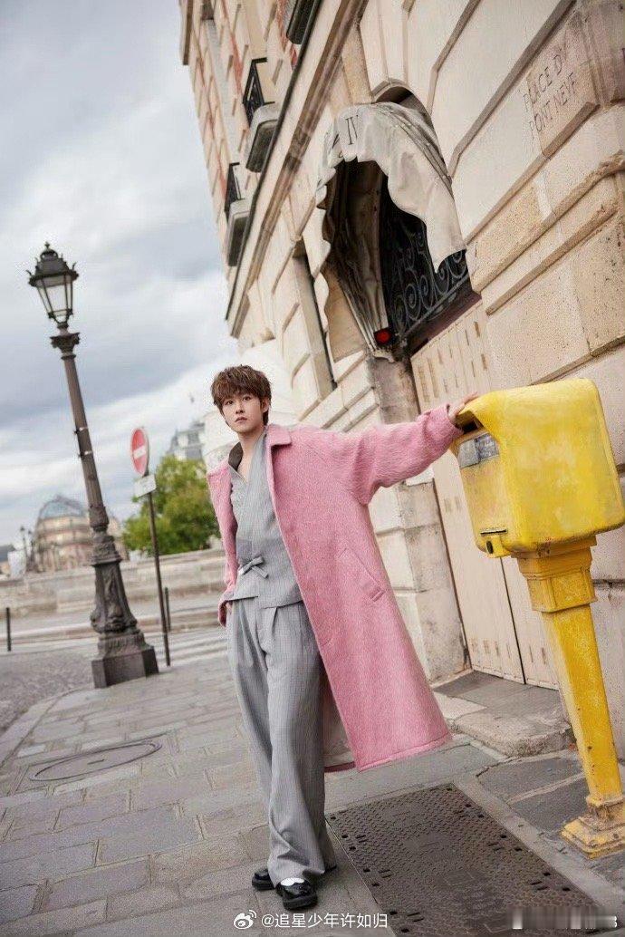 田嘉瑞爆改法式留子 巴黎三次浸染，让田嘉瑞摸索出一套独属的“东方少年西洋镜”美学