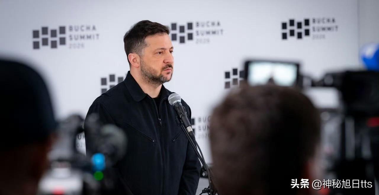 泽连斯基：我们随时准备停火

「我们在现有阵地上愿意实行停火，这是一个强有力的妥