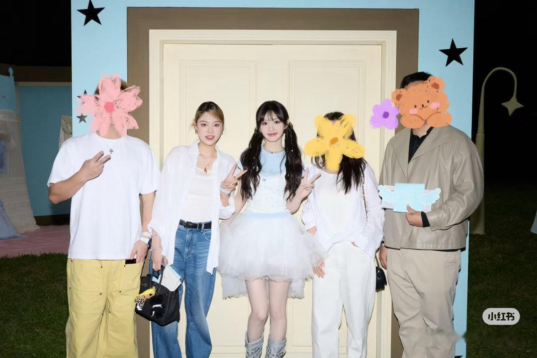 捡到一张合照好漂亮的田儿 