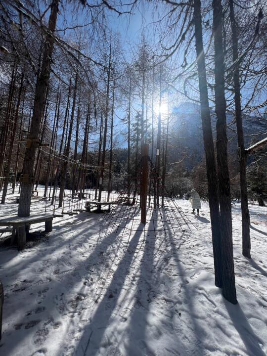 毕棚沟还有很多雪哎 成都往返一日游158💰