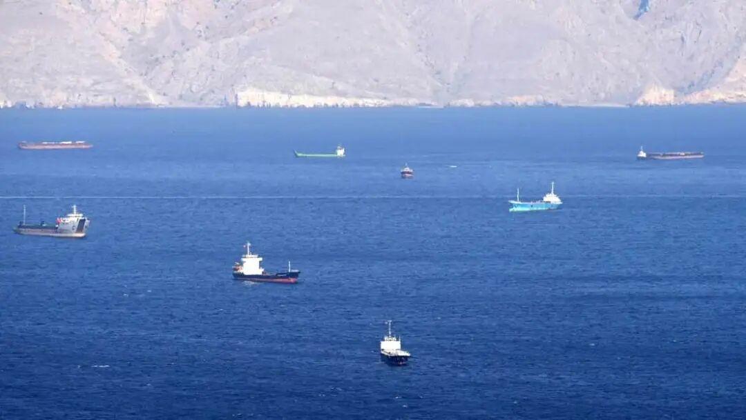 美伊谈判的前景仍不明朗。此前，就在特朗普最初设定的两周停火期限在周三到期前数小时