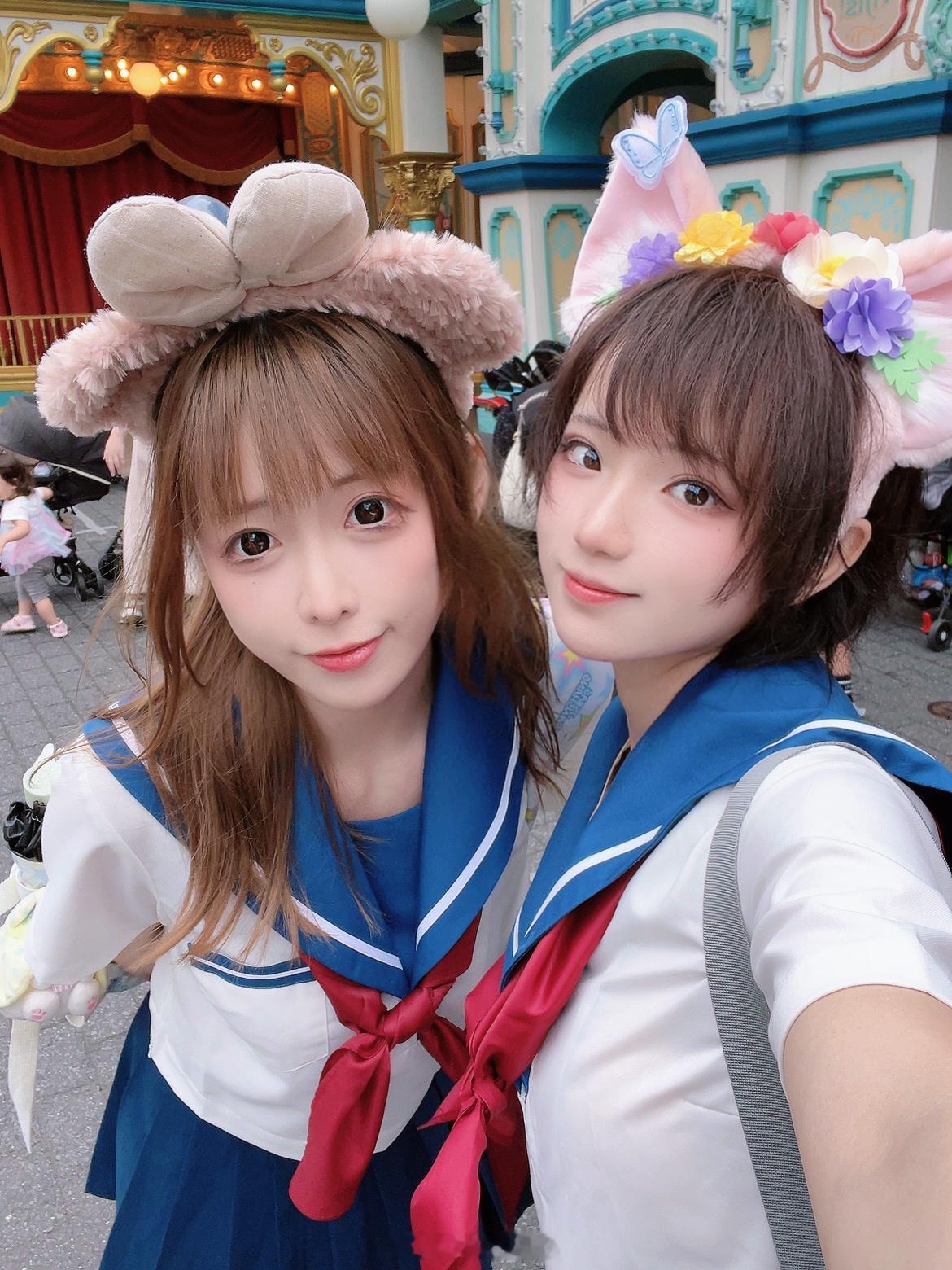 ✌️ 这么可爱的人竟然有五个！ ​​​