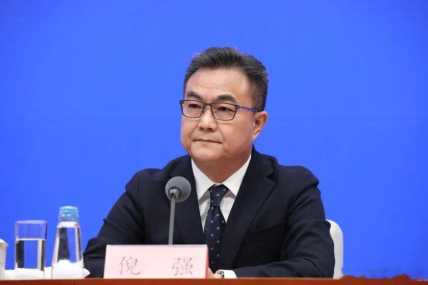 曾被通报“妄议党中央大政方针”， 海南省委原常委、秘书长倪强被公诉海南省委原常委