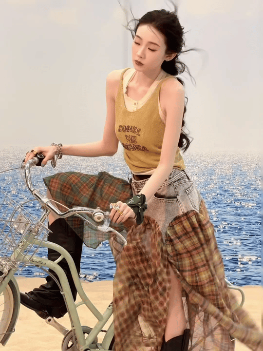 向涵之张艺凡别试探了这集颜值盛宴太好嗑，张艺凡灵动可爱，向涵之气质温柔，同框像一