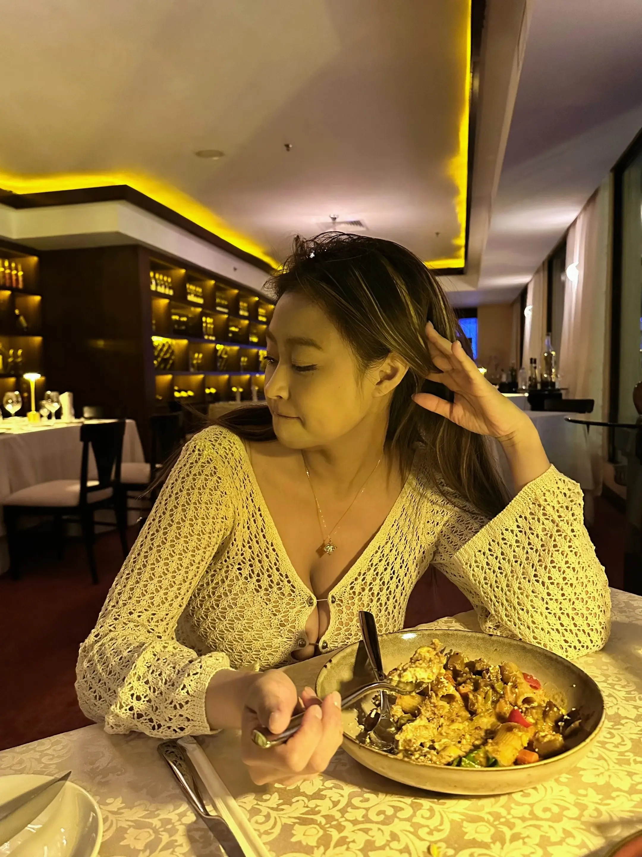 这个世界对婴儿肥还能再差点吗