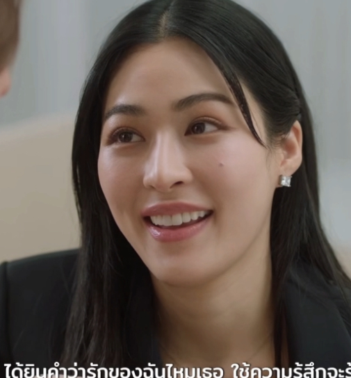 有没有人懂这个画面转换啊，在洗手间初遇的时候懵懂单纯的老ran，然后画面一转，结