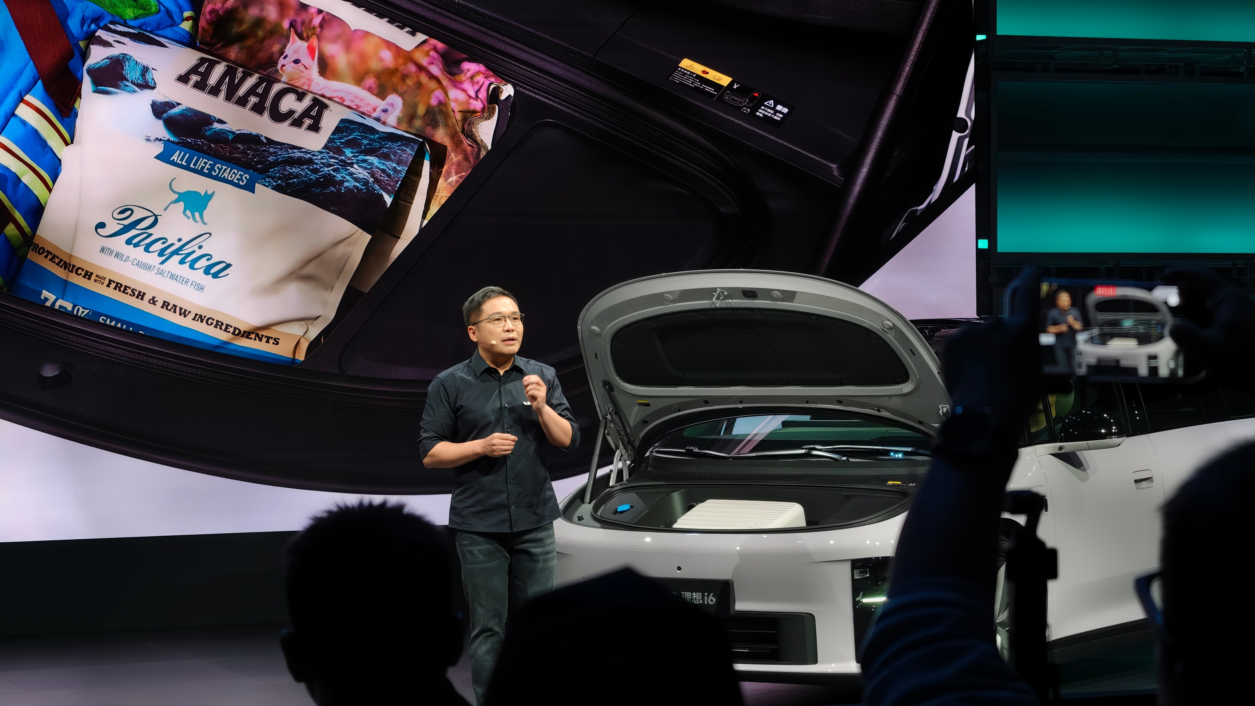 2026款理想i6上市我觉得这次 2026 款理想 i6最实用的升级就是电动前备