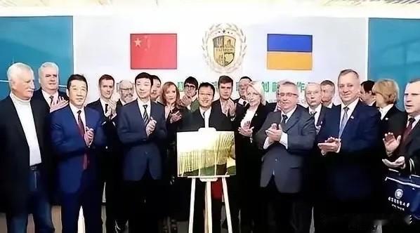 滴水之恩涌泉相报，这正是中国能走到今天的原因！

这批乌克兰专家，现在每个月能领