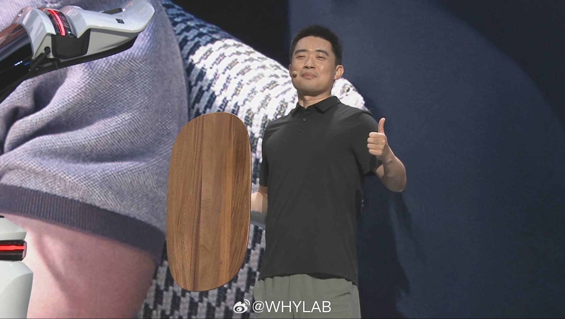 理想 i8 这次跟 MEGA HOME 一样给到了大桌板，新一代梗图要来了？[二