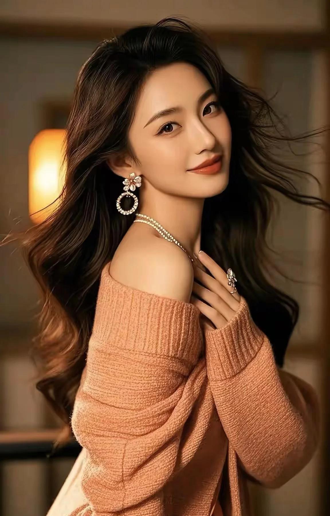 男人千万要记住， 除了自己的老婆， 不论外边的女人多温柔体贴，风情万种， 对你浓