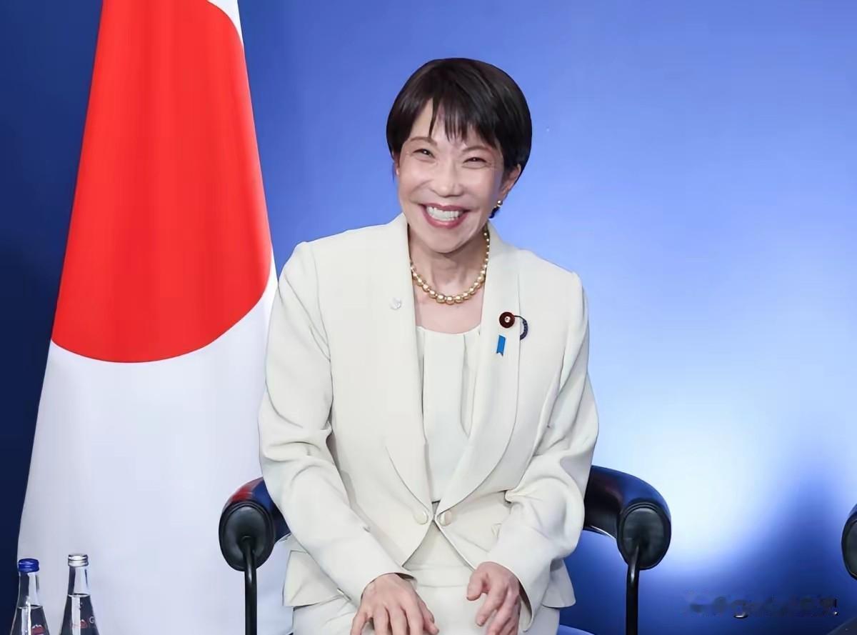 稀土导弹都没让日本慌，为何反间谍执法就让他们跳脚？真相藏在百年谍战史里
 
导弹
