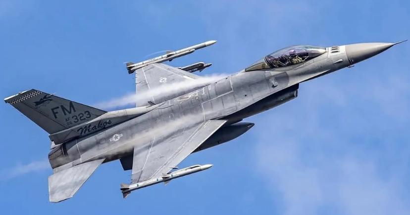 首批F-16V飞往台湾省，不是简单交付两架飞机，而是66架战机订单进入实际履约；