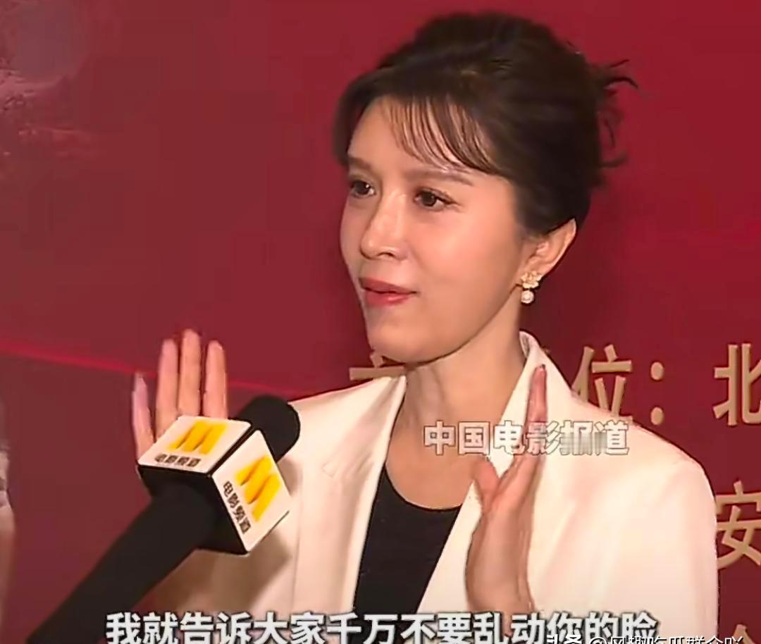 金巧巧这回可是说了大实话，前脚刚喊完“原生脸才是最好的”，后脚就自曝当年拍戏差点