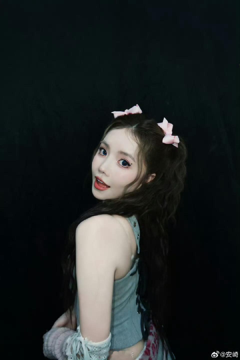 安崎一公排名 安崎一公第17名太意外了，全开麦唱跳超稳，舞台表现力拉满，小考还拿