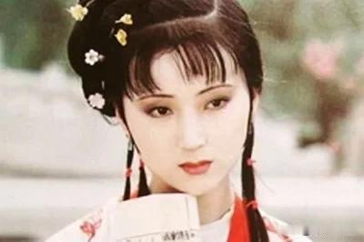 中国巨石技术分析

中国巨石因为电子布紧缺涨价因素推动，今年有一波可观的幅，然而