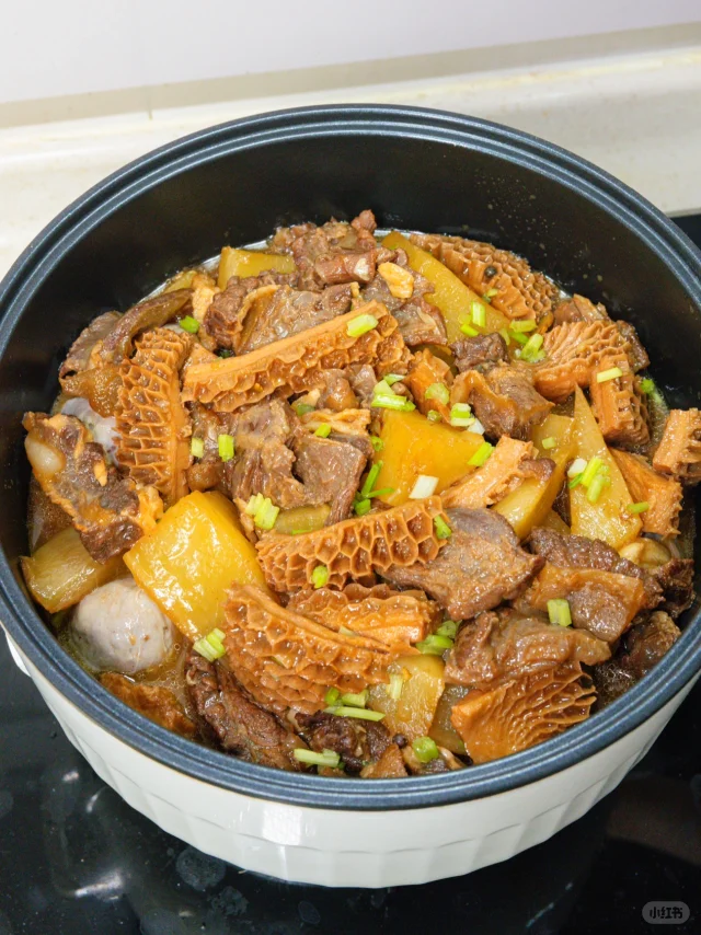 老厨师做的牛杂，真的可以吃一辈子！！！