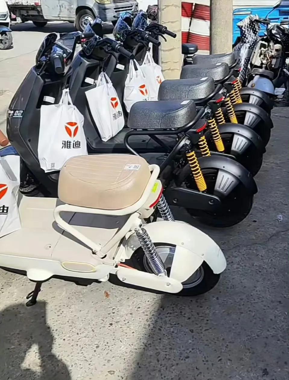 美团京东淘宝声明
自愿执行新国标
最大的受害者不是顾客，也不是平台，而是骑手啊！