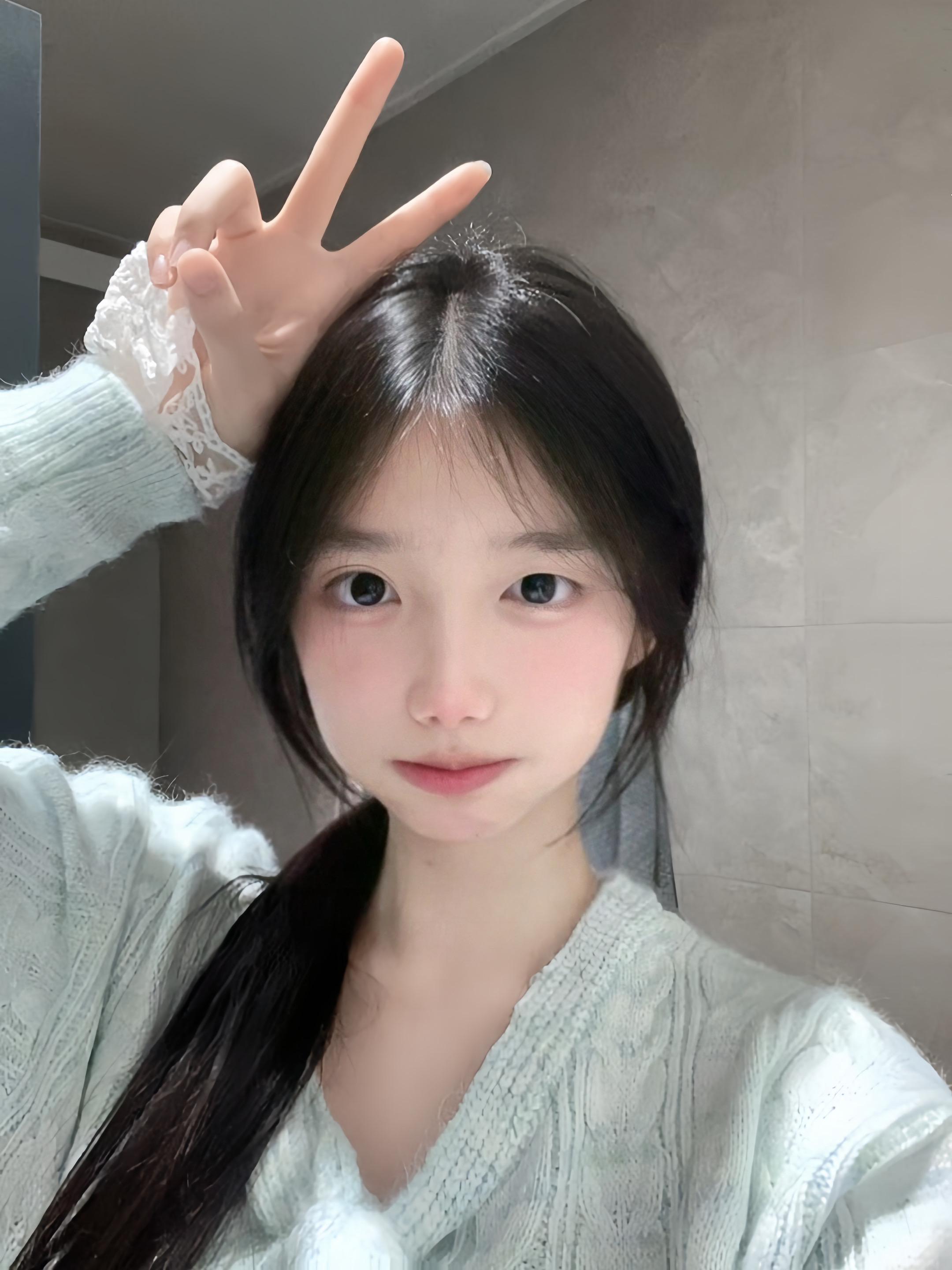 他们都要你乖 可我出现的意义是让你做坏小孩